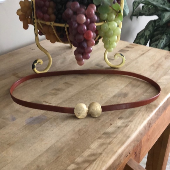 Vintage Gold Tone Seashell Belt